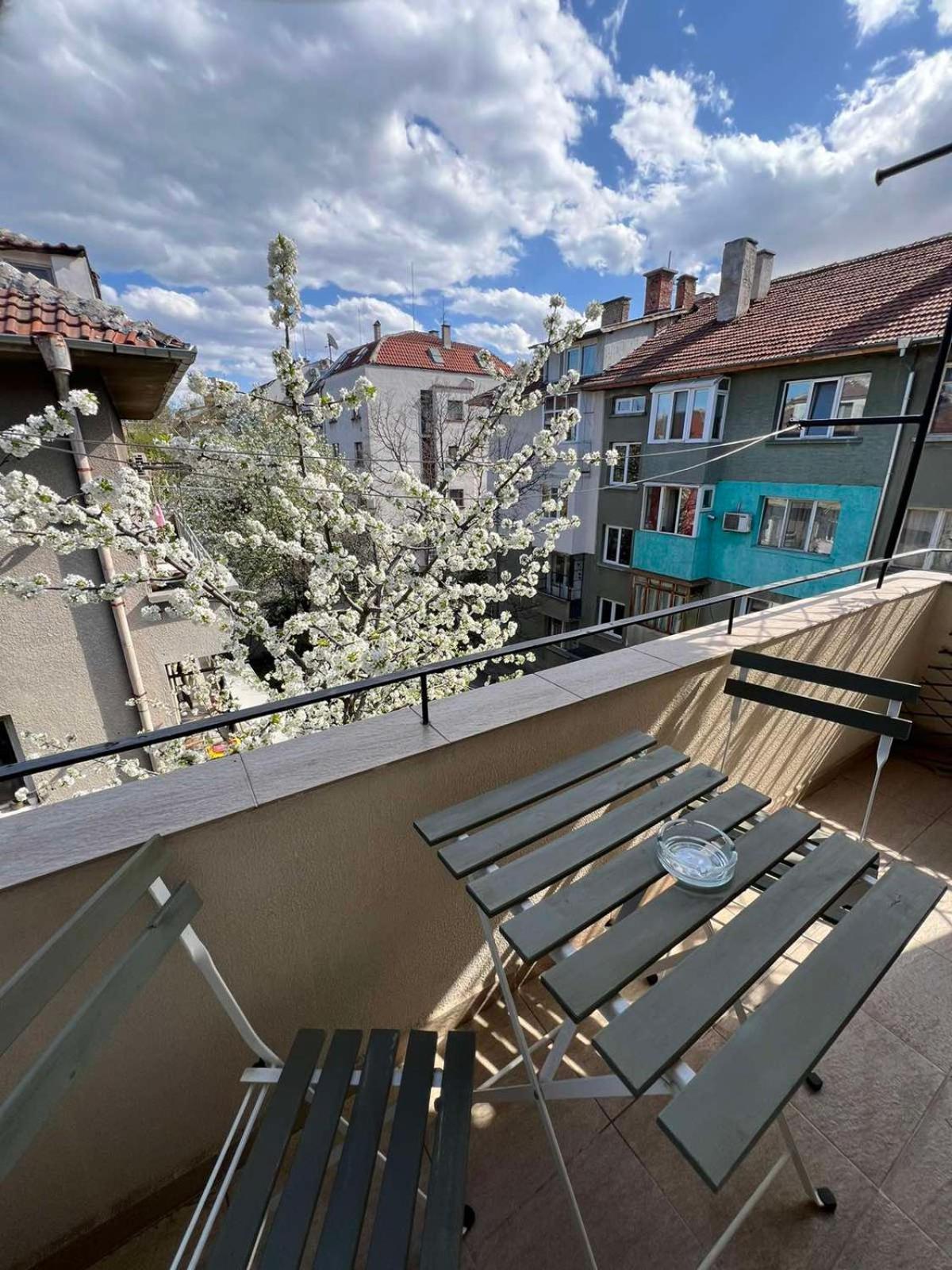 Rio Sunny 2Bdr Apt Near Ndk - Metro - Non-Stop Paid Public Parking Sofia Exterior foto
