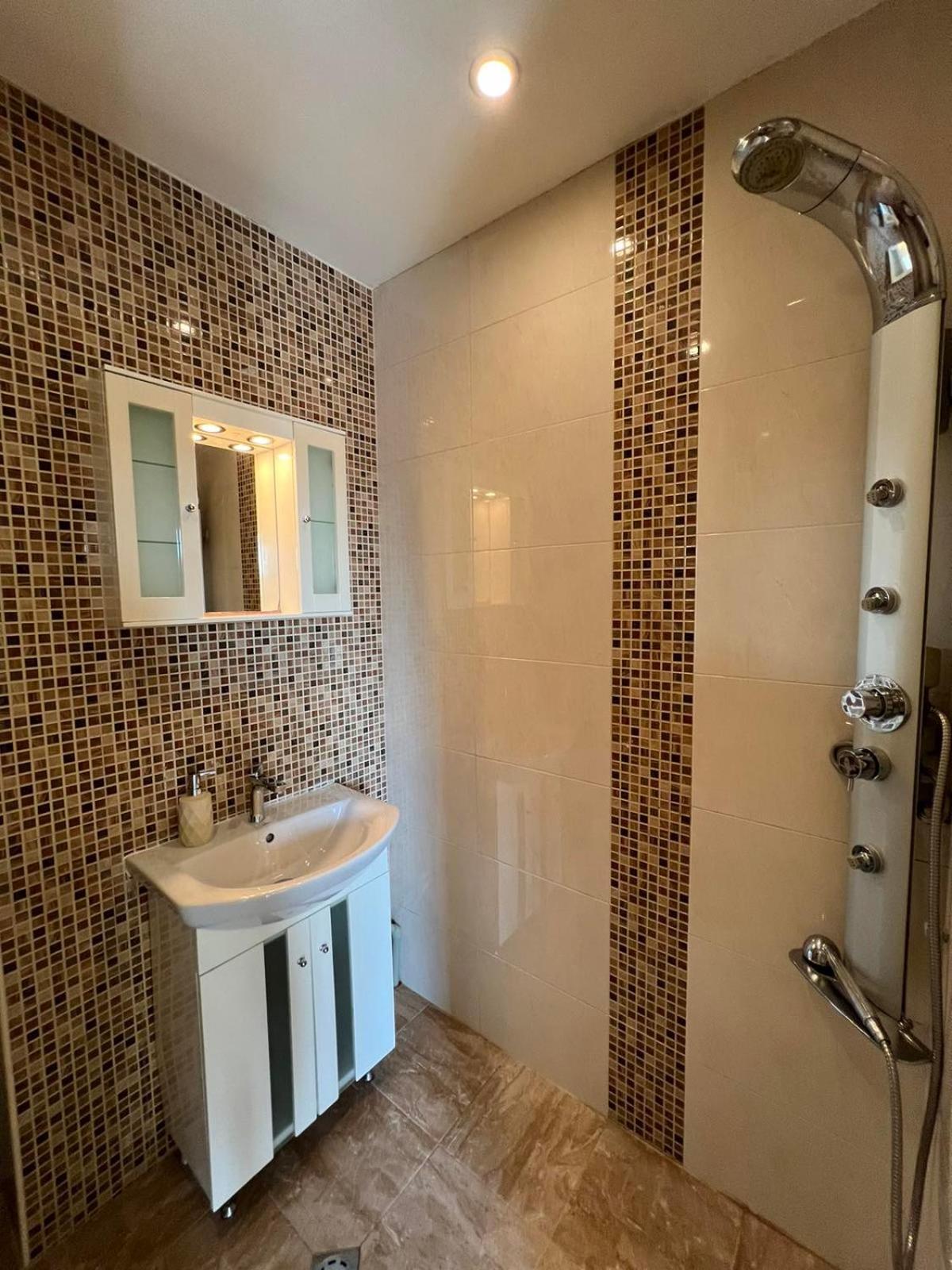 Rio Sunny 2Bdr Apt Near Ndk - Metro - Non-Stop Paid Public Parking Sofia Exterior foto